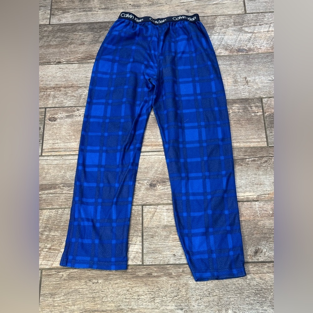 Calvin Klein PJ’s​​ - Picture 2 of 4